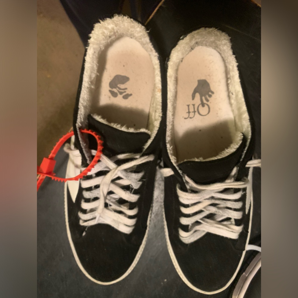 Off-White Sneakers